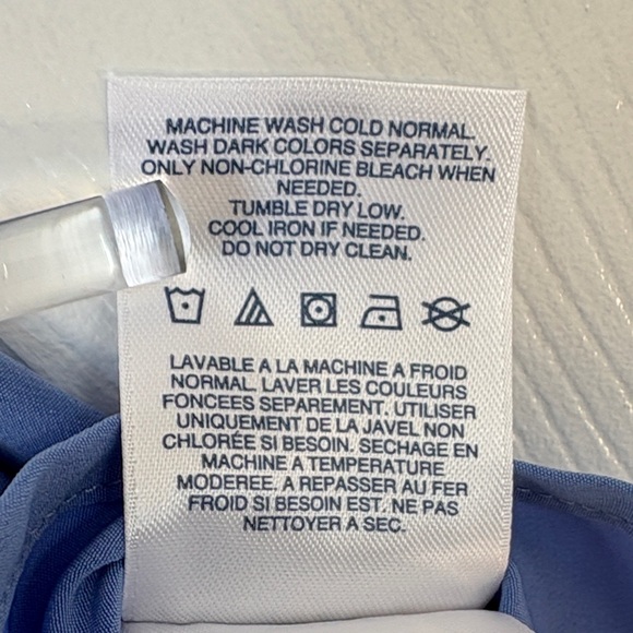 NWOT Lands' End Blue Pleated Blouse - Size 10 - Picture 14 of 14